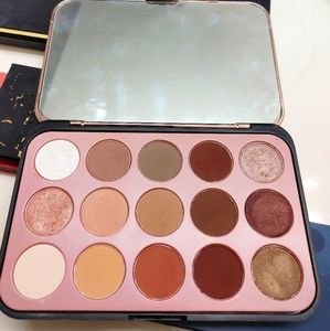 BH Cosmetics Rose palette